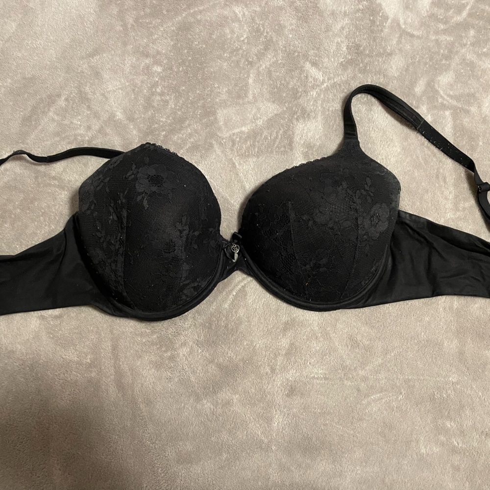 Victoria’s Secret bra